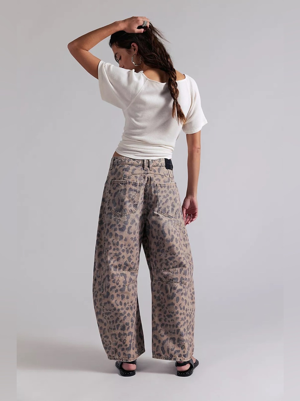We The Free Good Luck Printed Barrel Jeans - Picture 3 of 13